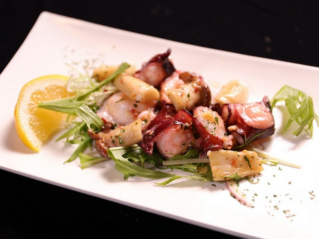 お肉やワインに合わせた前菜