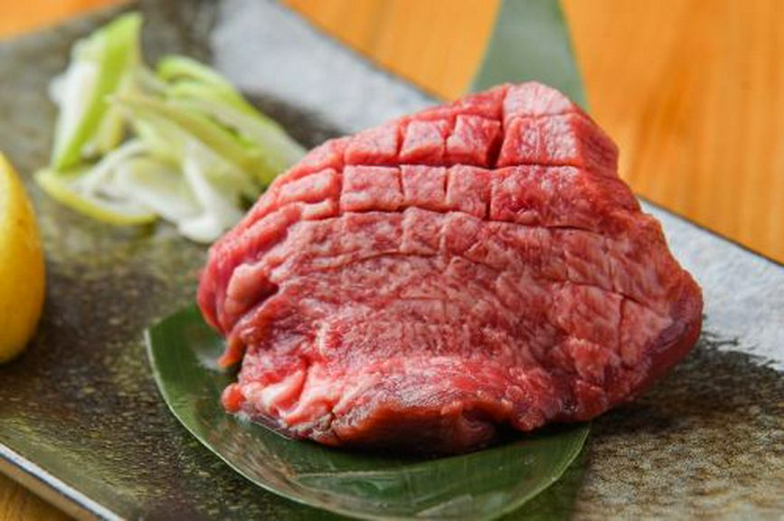 厚切りタン