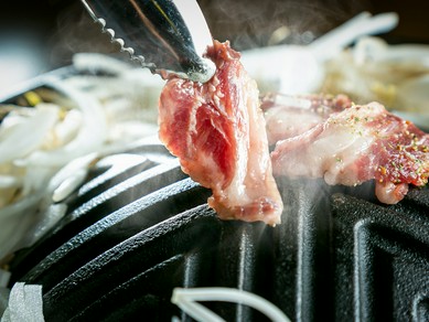 熊本より吟味された馬肉を提供