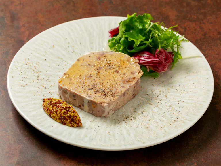 上質な豚の甘みとスパイスがマッチ『大阪なにわ星豚の厚切パテドカンパーニュ』