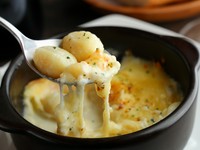 ニョッキのモチモチ感がたまらない『ゴルゴンゾーラチーズの焼きチーズニョッキ』