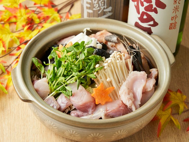 3種の味噌をブレンドした甘辛い『あんこう鍋(2名〜)』