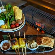 こちらのコースは当日はご用意出来ません。

席のみのご予約の方は料理の提供にお時間を頂いております。
退店時間のご希望がある場合は備考欄にご記入の上、コースでのご予約をお願い致します。

お席の指定はご希望通りにできない場合がございます。

※当日のキャンセルは予約コース料金の100％、アラカルトの方は5000円／名のキャンセル料を頂いておりますのでご了承ください。
※当日のご予約はお電話にてご確認下さい。