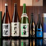 『希少な日本酒から幅広くご用意』