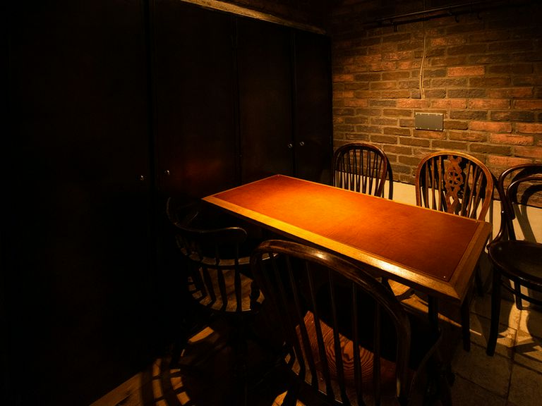 2軒目利用はもちろん、デート、女子会にも。貸切対応も可能