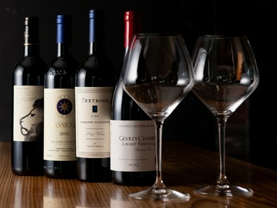 肉料理に合うワインをセレクトした充実のラインナップ