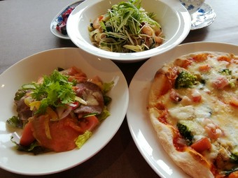 パスタとピッツァのシェアメニュー