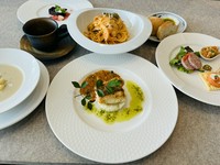 魚料理をメインとしたヘルシーコース。女性に人気のメニューとなっております。(写真はイメージです)