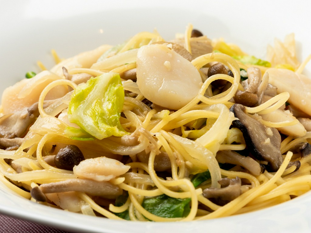 あっさり味のスパゲティ『ホタテときのこの醤油味』