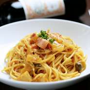 自家製のソースを使った自慢の一品です。