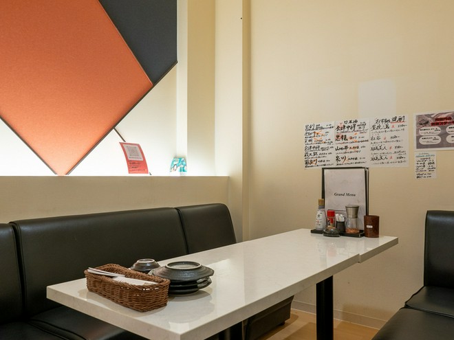 カウンター席がある