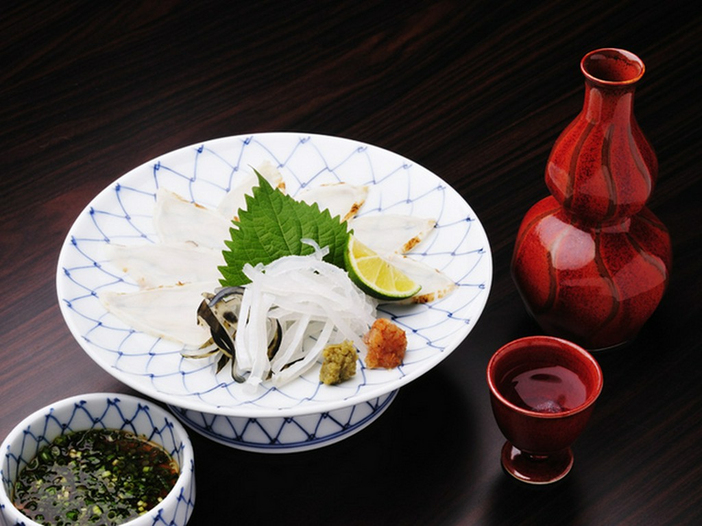 10月～3月限定。寒い季節のお楽しみ『トラフグたたき』