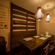 渋谷で接待できる落ち着いた空間を求めている方は、迷うことなく【ビストロ・ボルドー】へ。大人たちの上質が似合う店内で、ゆっくりとワインと食事を楽しめます。ここぞという時に使える一軒。