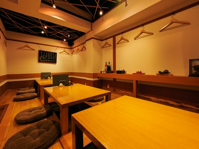 浜松町 田町で女子会におすすめの雰囲気がよくて居心地がいいお店 女子会におすすめのお店 ヒトサラ 浜松町 田町で女子会におすすめの雰囲気がよくて居心地がいいお店 女子会におすすめのお店 ヒトサラ