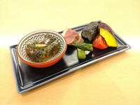前菜～ご飯物まで楽しめるランチ限定のお得なコース料理となります(全5品)

昼呑み大歓迎ですので、ぜひ日本酒と一緒にお楽しみください