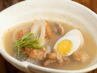 上品なだしのおいしさに、ほっとひとつ息をつく『特製鯛味噌おでん盛り』