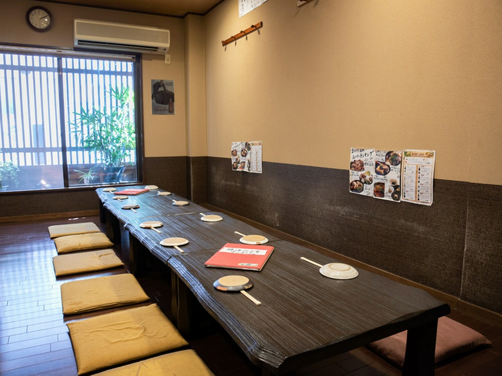 自由にレイアウトができる、二階の座敷