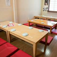 12～20名様まで収容可能な二階の座敷