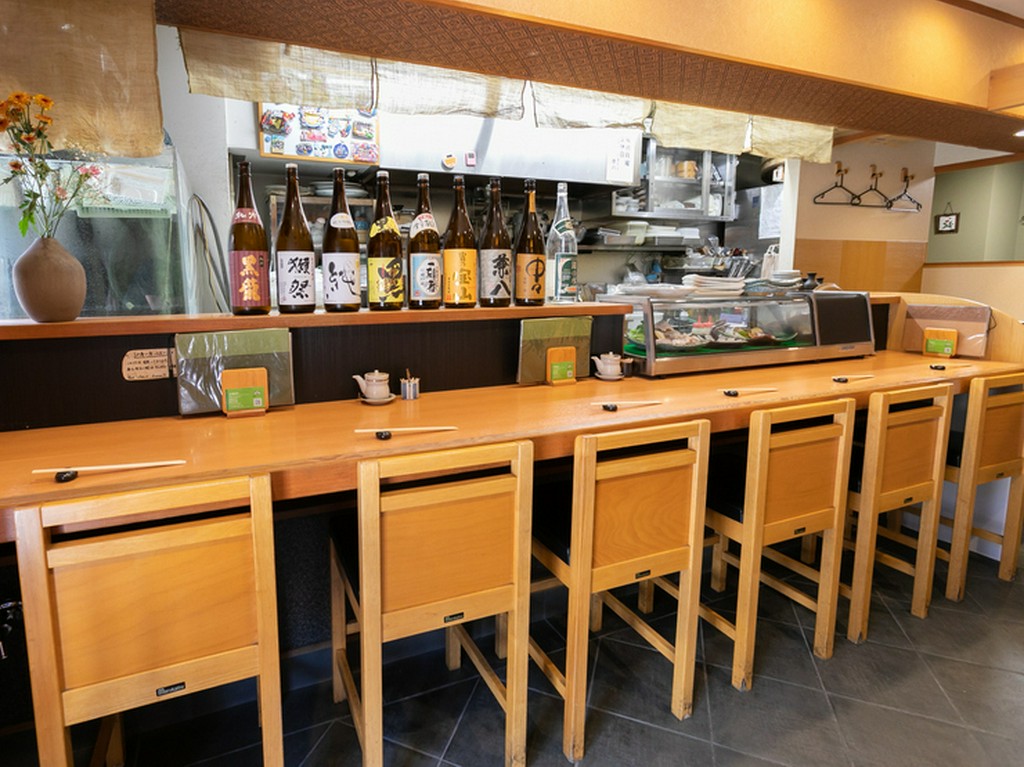 マイペースで過ごせるカウンター席