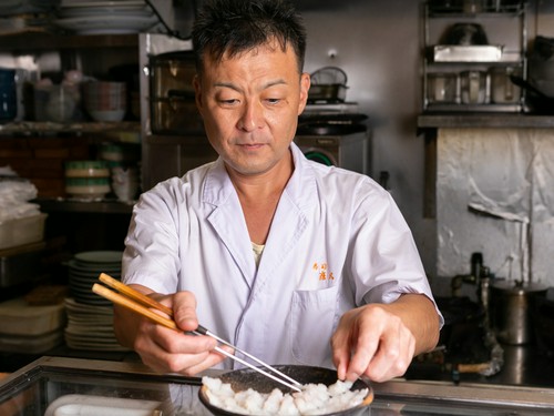 和食一筋に腕を磨き、おいしい料理をつくってくれる阿部氏