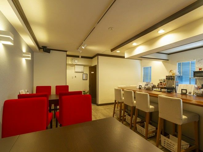 カウンター席がある