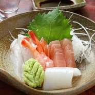 新鮮な地物のお魚は、言うまでもなく絶品です。