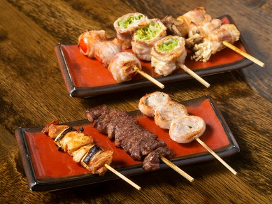 リピート注文が止まらない！　さっぱりとしながらも食欲をそそる、お肉に“技アリ”な自慢の『しそ巻き』