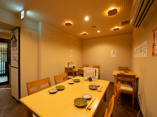 いつもの仲間との何気ない食事に