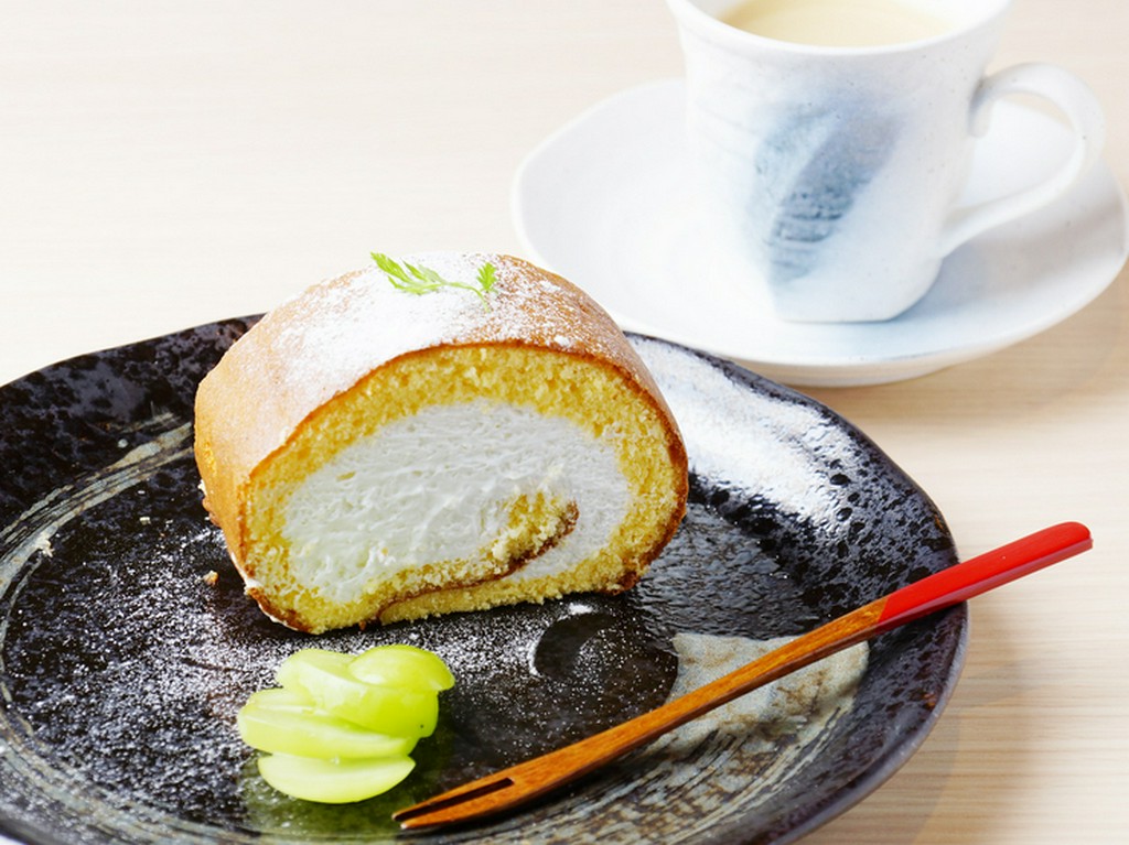 ふんわり、口どけやさしい『ロールケーキ』