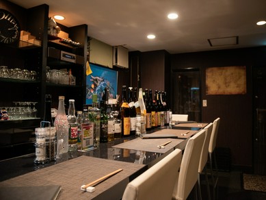 落ち着いた大人の雰囲気で二人の時間を