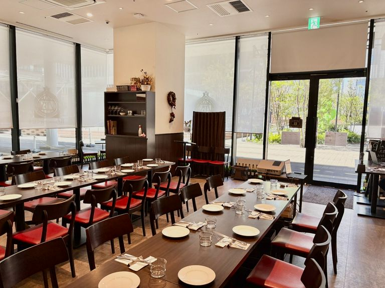 【横浜駅徒歩8分】様々な用途で貸切ができるカジュアルフレンチ