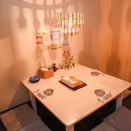 女性のお客様に大好評の女子会プランをご用意しています！
落ち着いた雰囲気とかわいいインテリア、見た目もかわいい料理やサプライズも対応可能です。
半個室もご準備しております＾＾