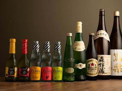 食事に合わせるアルコールやドリンクを取り揃え