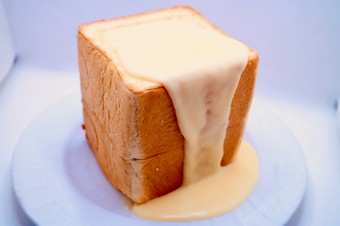 チーズフォンデュトースト