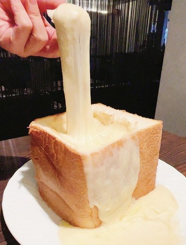 チーズフォンデュトースト