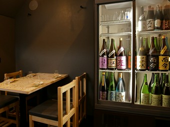 北海道から沖縄まで、各地の美酒を取り揃えた『日本酒』