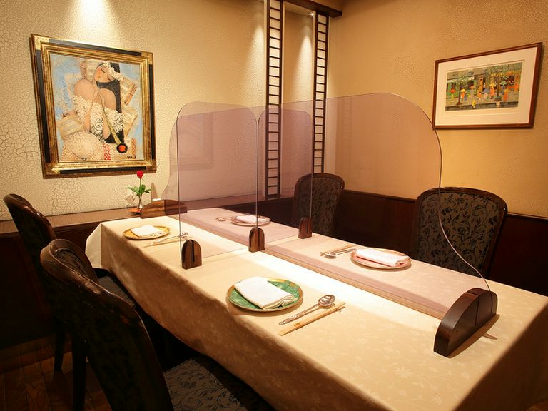 プライベートな空間で、安心して食事を楽しめる