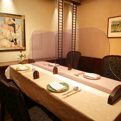 プライベートな空間で、安心して食事を楽しめる