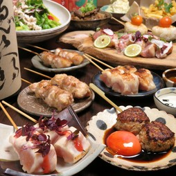 ＼当店自慢の料理を一通り楽しめるコース／
炭火焼鳥串６本を含めた鶏料理を一通りお楽しみいただけます。