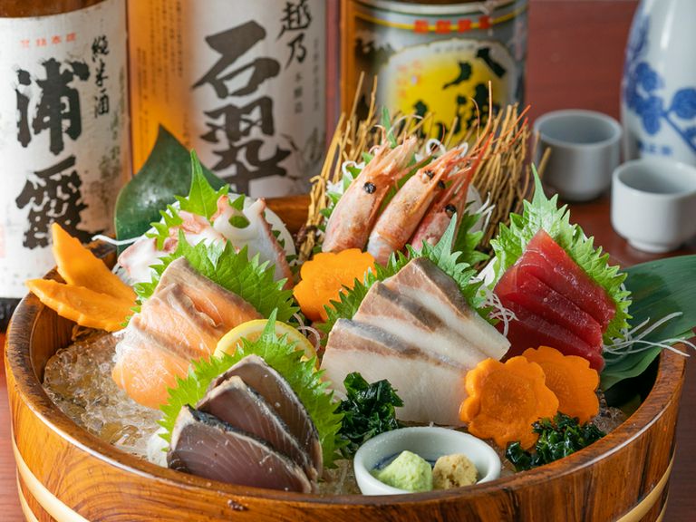四季折々で変わる魚のおいしさと新鮮さを味わう『刺身5点盛り』