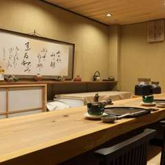 隠れ家的な「奥の空間」は落ち着いた雰囲気