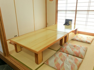 食通の方をもてなす少人数の接待に向く、大人のための美味空間