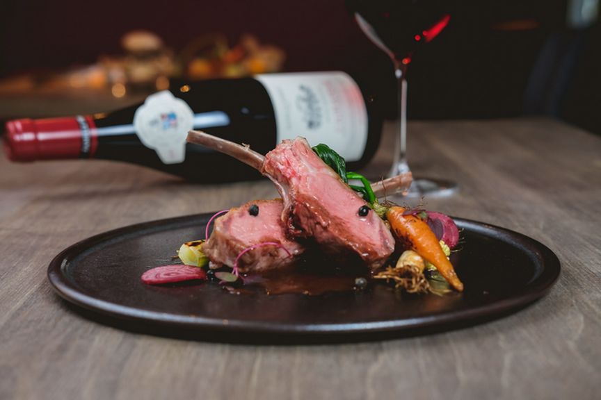 仔羊のロティ タイム風味