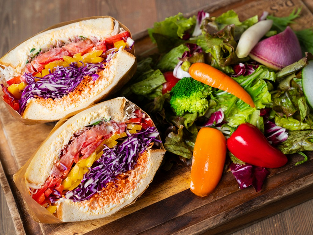 スプラウトベジタブルエッグサンドイッチ（販売休止中）