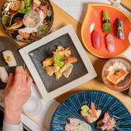 新鮮な魚を大将自身の目利きで選び、厳選した食材と合わせて、こだわりのお寿司9貫や旬の味覚を使用した逸品料理、お椀も付いた贅沢な全15品となっております。