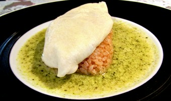 ランチ限定　白いオムライス