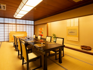 中洲 西中洲 川端で恋人とオシャレデートに使えるおすすめグルメ ヒトサラ