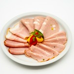 鹿児島県FUKUDOME SMALL FARMさんのサドルバック、幸福豚の
ハム盛合せです