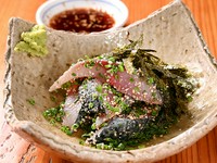 食材そのものの味を感じられる『釣りサバのごまあえ（小サイズ）』