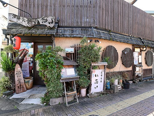 多くの常連ゲストに愛され続ける、地元密着型のお店